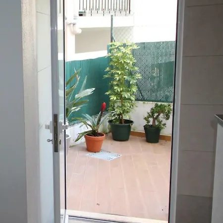 Apartment Com Patio *